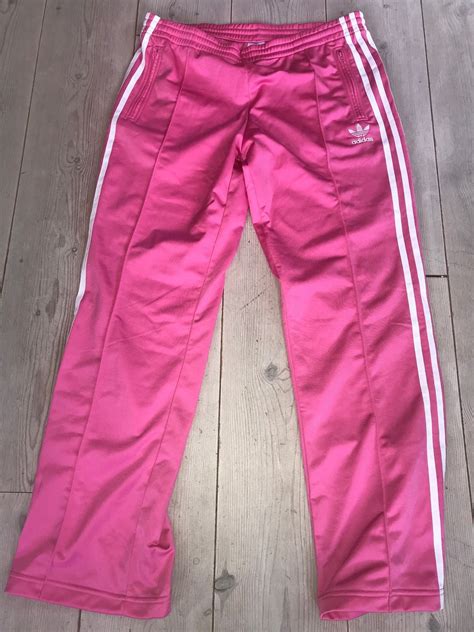 rosa adidas skor|adidas byxor.